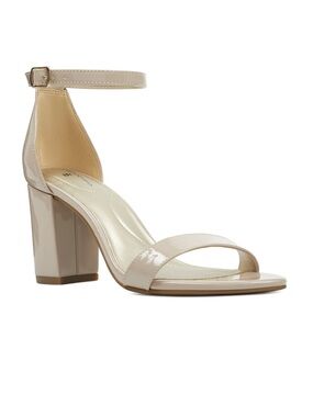 Bandolino Armory Women’s Ankle-Strap Block Heel Sandals in Oat Patent, NEW